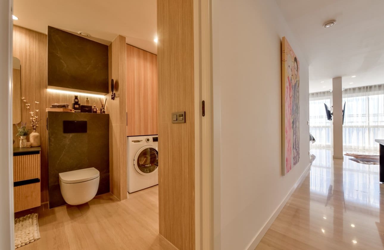 4 soveværelse Strandlejlighed til salg i Altea med swimmingpool - € 680.000 (Ref: 9569102)