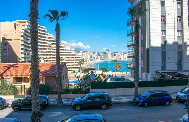 Apartamento Playa de 2 habitaciones en Puerto, Calpe / Calp en venta con piscina - 525.000 € (Ref: 9569103)