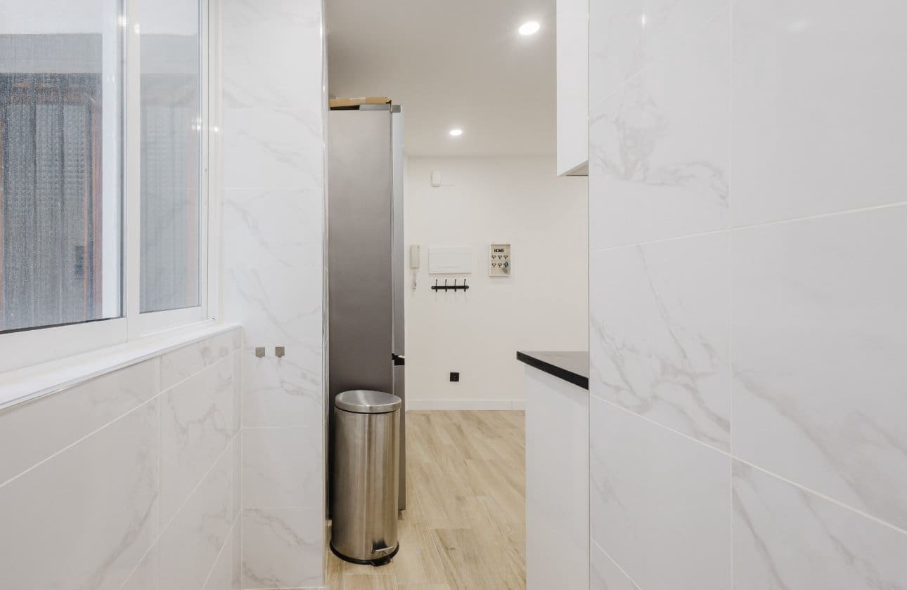 3 soverom Strandleiligheter til salgs i Torrevieja med svømmebasseng - € 289 000 (Ref: 9569105)