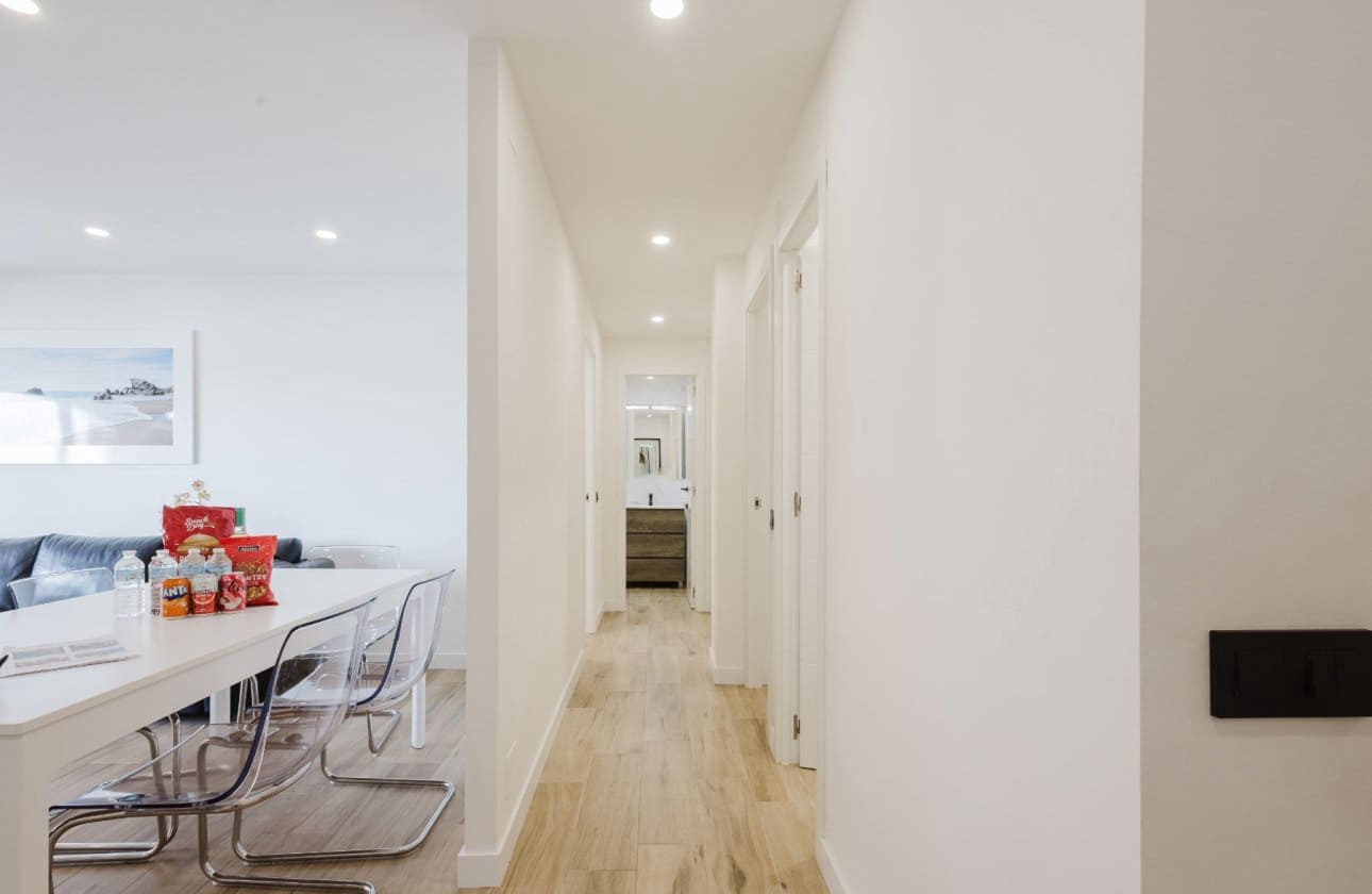 3 soverom Strandleiligheter til salgs i Torrevieja med svømmebasseng - € 289 000 (Ref: 9569105)