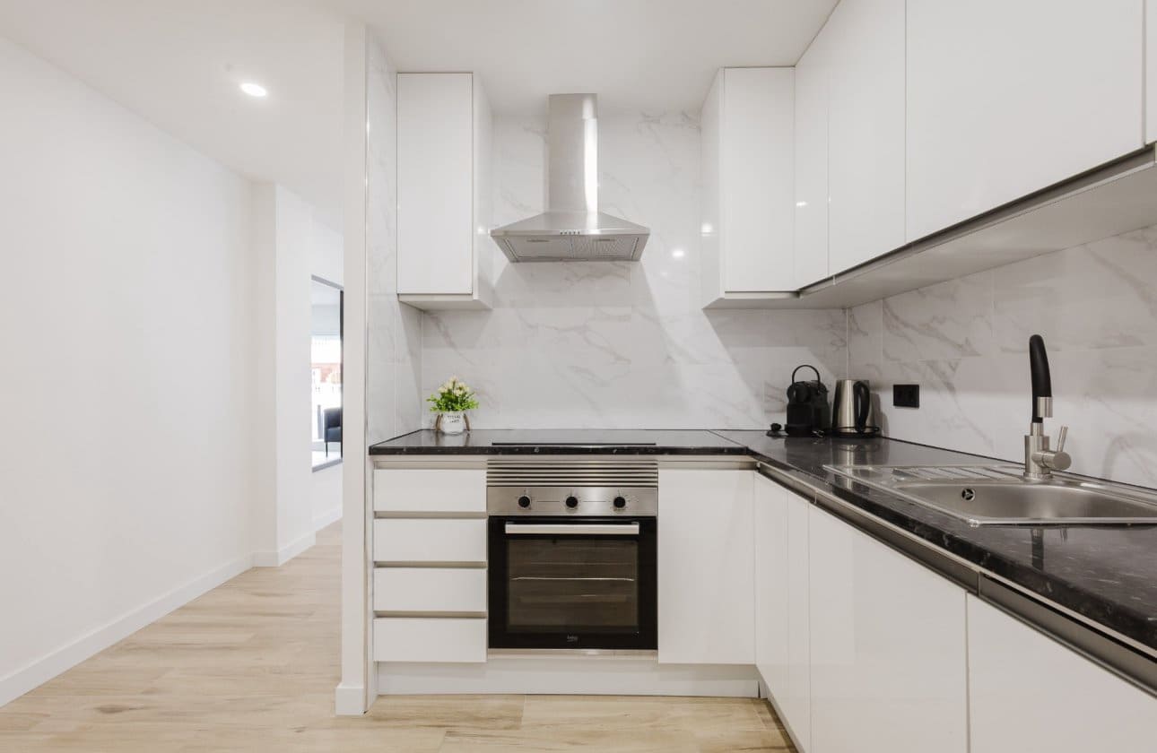 3 soverom Strandleiligheter til salgs i Torrevieja med svømmebasseng - € 289 000 (Ref: 9569105)