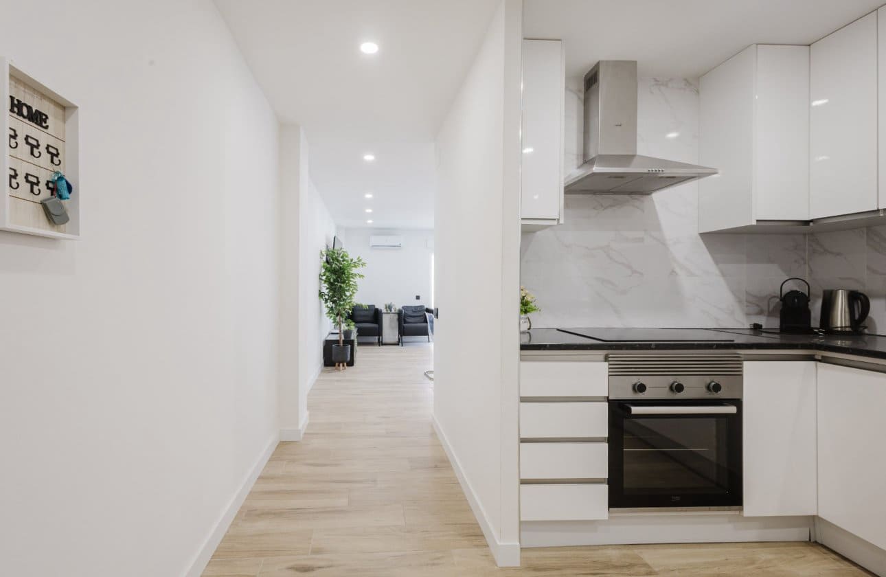 3 soverom Strandleiligheter til salgs i Torrevieja med svømmebasseng - € 289 000 (Ref: 9569105)