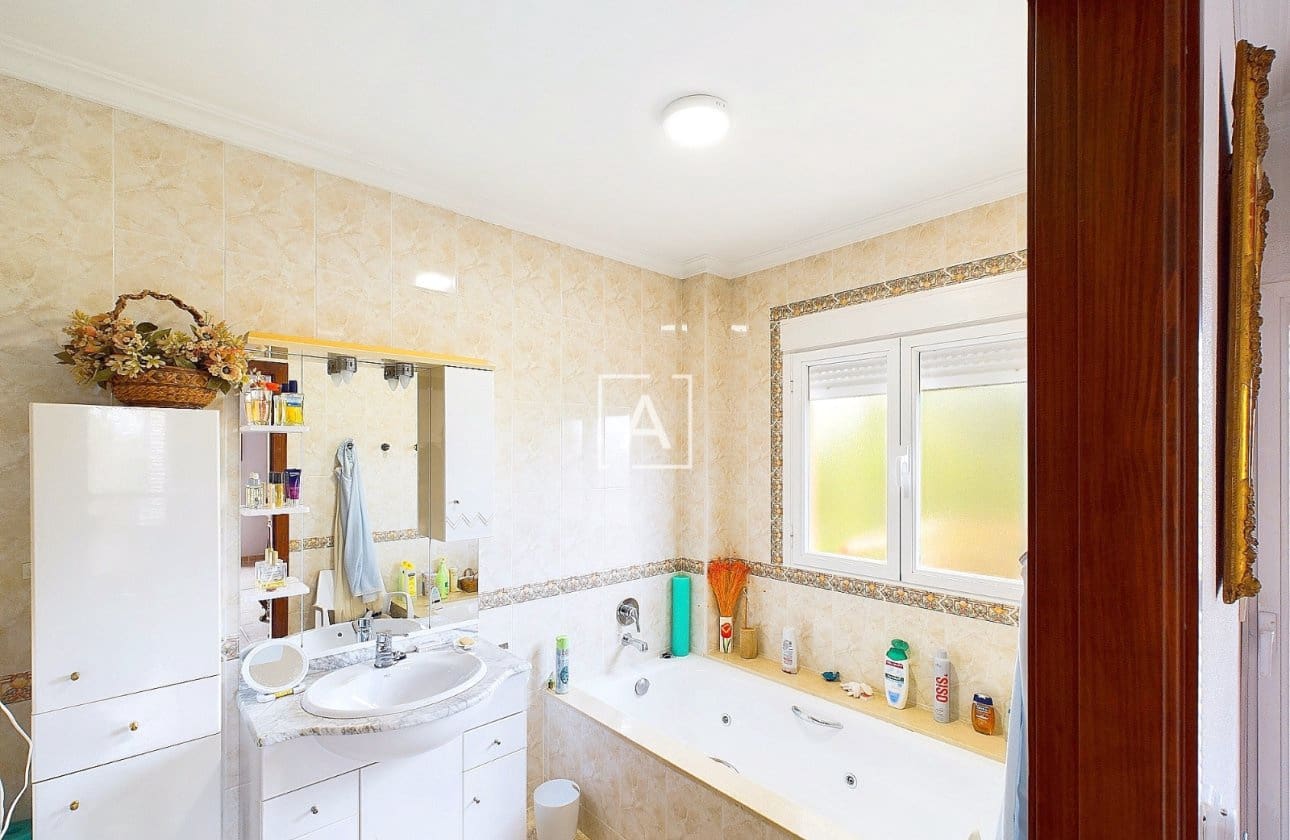 5 sypialnia Willa na sprzedaż w Pinar de Campoverde - 424 995 € (Ref: 9583113)