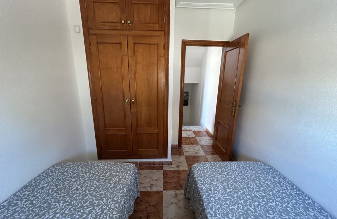2 slaapkamer Huis te koop in Cabo Roig met zwembad - € 240.000 (Ref: 9583116)