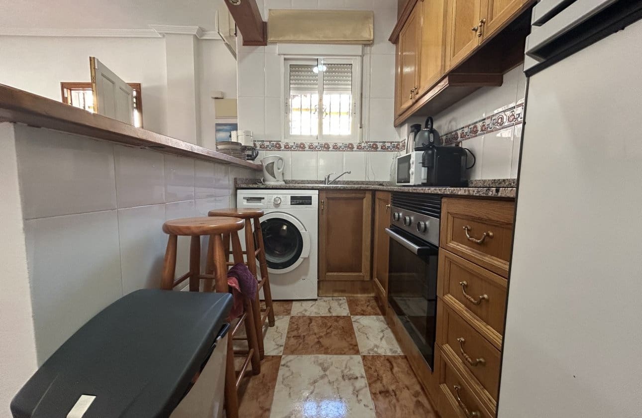 2 slaapkamer Huis te koop in Cabo Roig met zwembad - € 240.000 (Ref: 9583116)