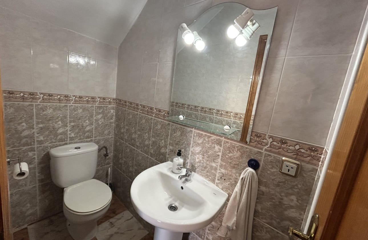 2 slaapkamer Huis te koop in Cabo Roig met zwembad - € 240.000 (Ref: 9583116)