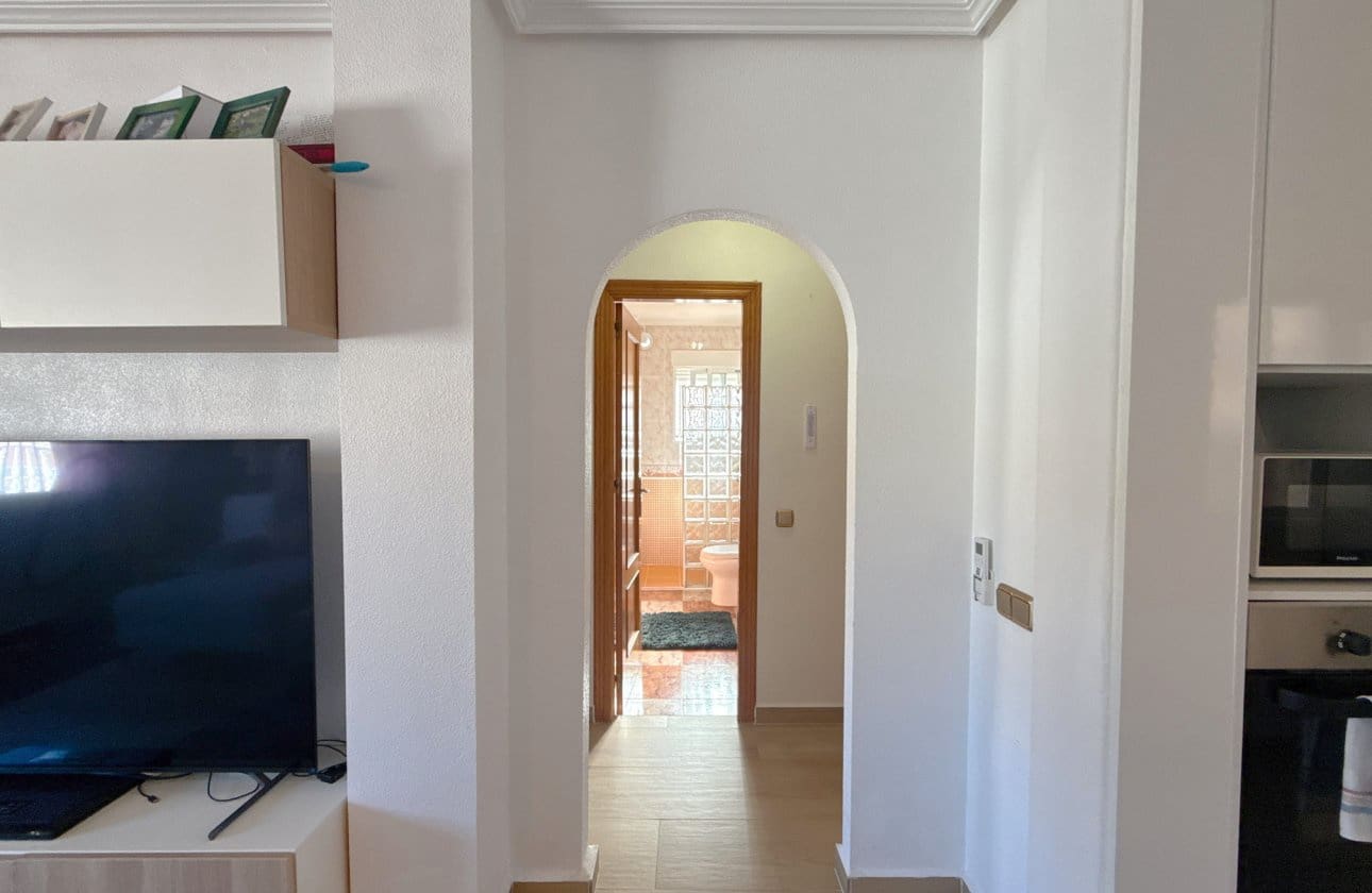 2 slaapkamer Bungalow te koop in Cabo Roig met zwembad - € 184.950 (Ref: 9591927)
