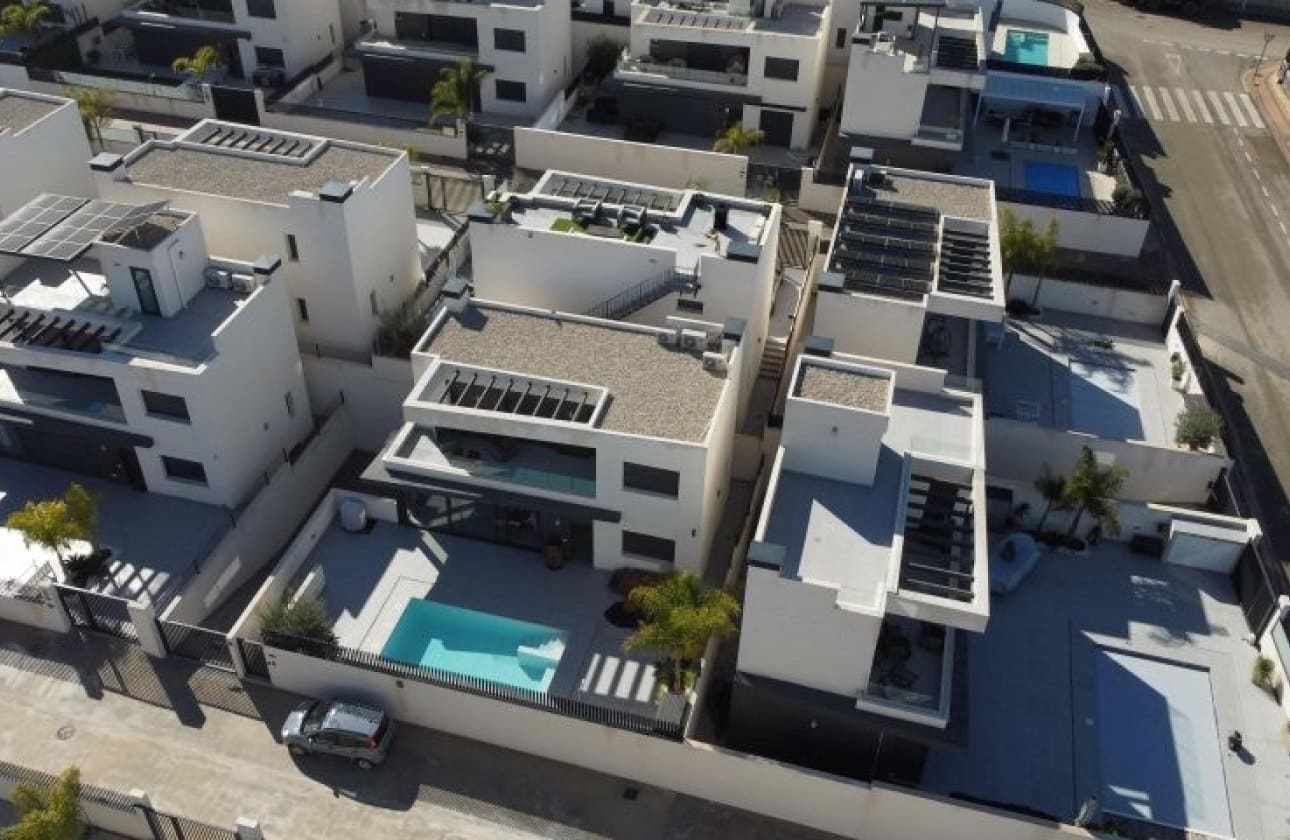 3 camera da letto Villa in vendita in Algorfa con piscina - 549.900 € (Rif: 9591928)