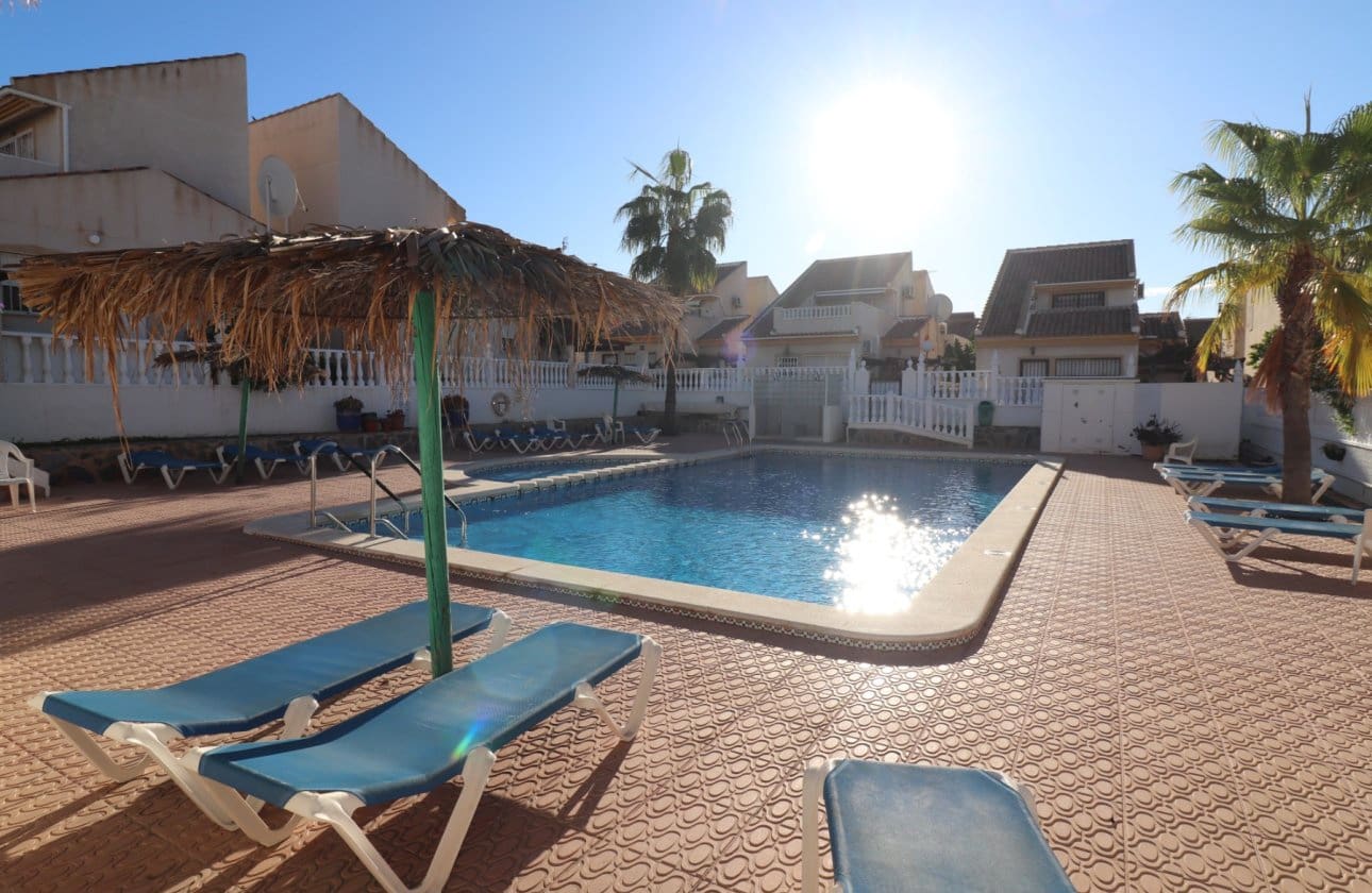 3 bedroom Villa for sale in Ciudad Quesada with pool - € 259,850 (Ref: 9591929)