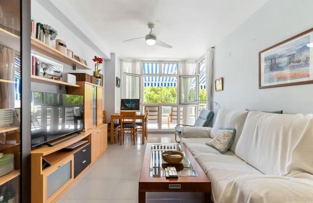 Apartamento de 3 habitaciones en Campoamor, Orihuela en venta con piscina - 240.000 € (Ref: 9591931)