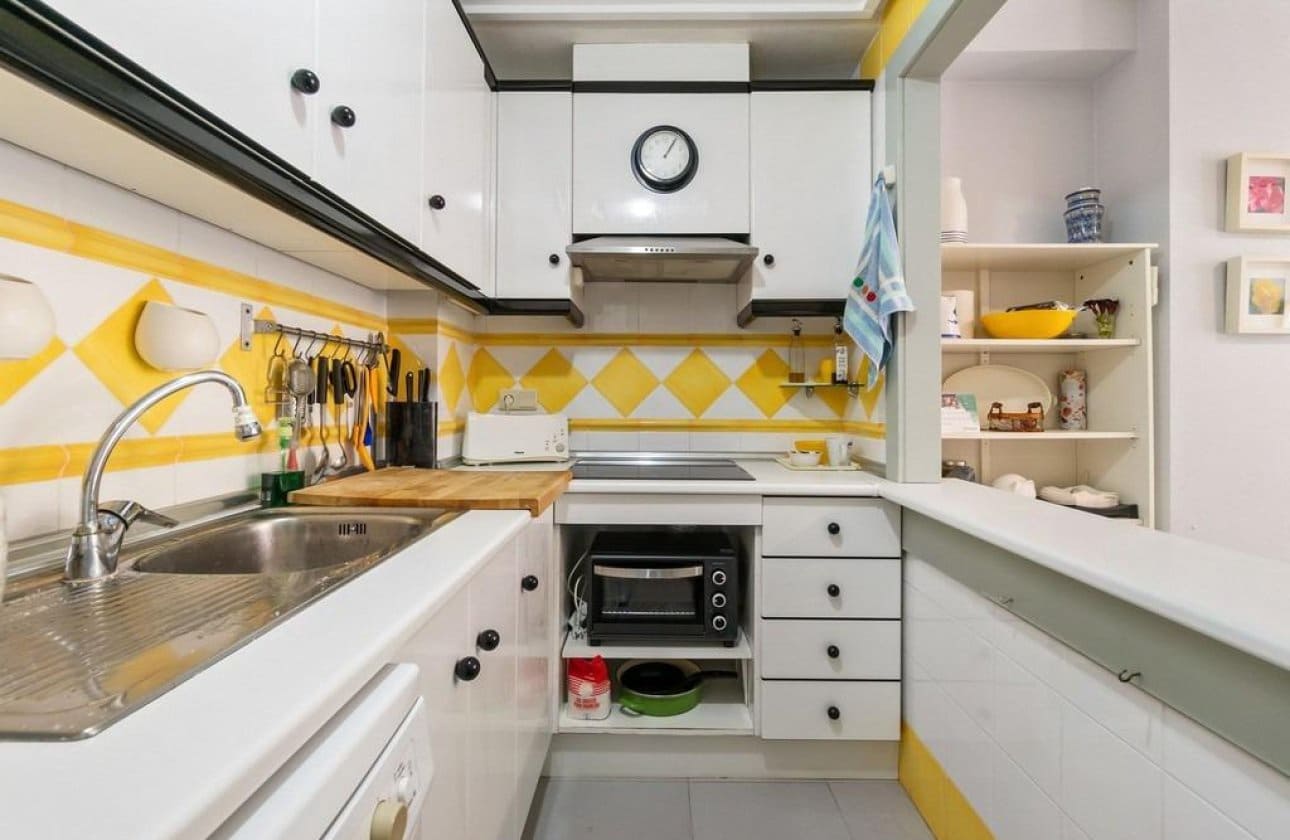 Apartamento de 3 habitaciones en Orihuela Costa en venta con piscina - 240.000 € (Ref: 9591931)