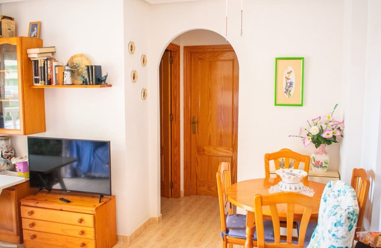 3 sovrum Strandlägenhet till salu i La Manga del Mar Menor - 175 000 € (Ref: 9608332)