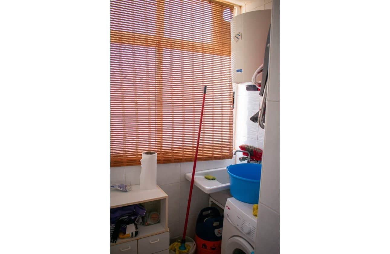 3 sovrum Strandlägenhet till salu i La Manga del Mar Menor - 175 000 € (Ref: 9608332)