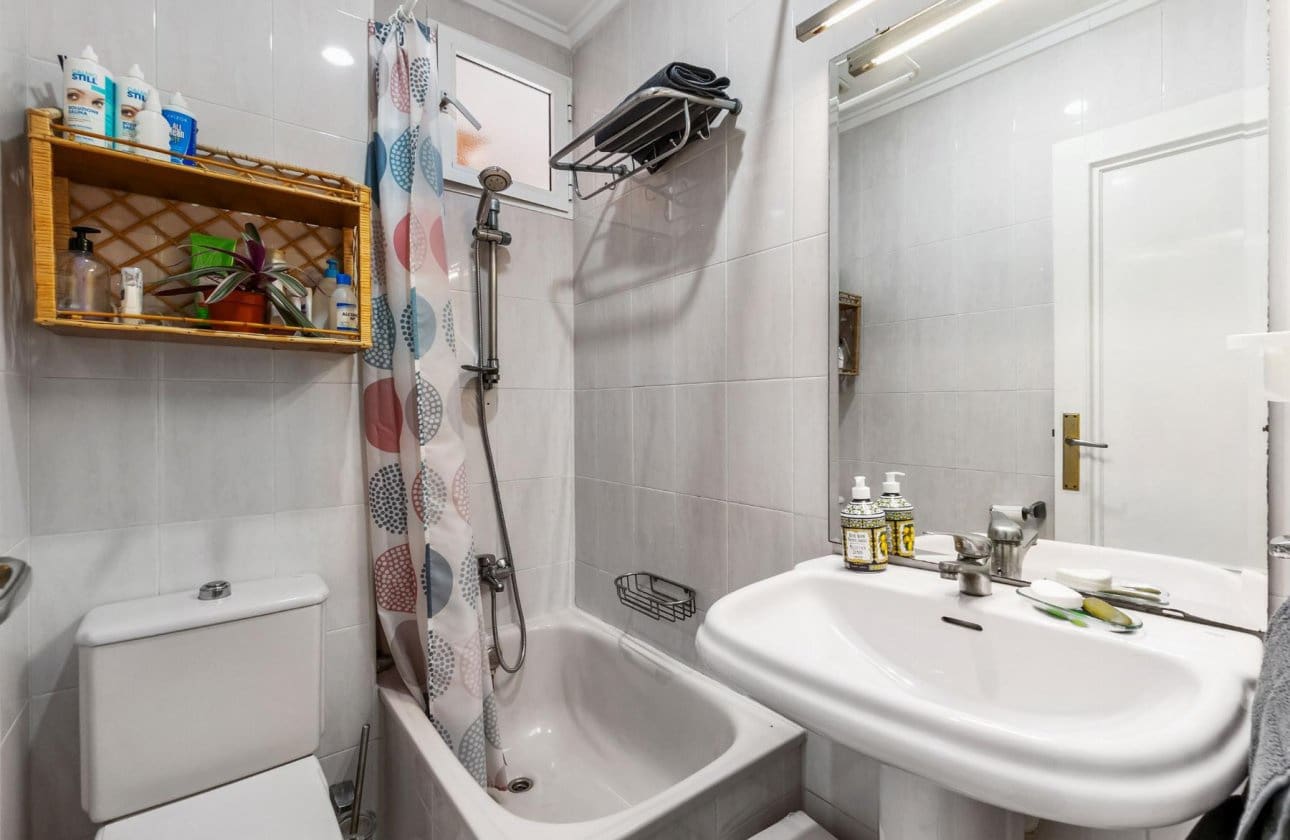 4 chambre Appartement à vendre à Torrevieja - 499 000 € (Ref: 9608334)