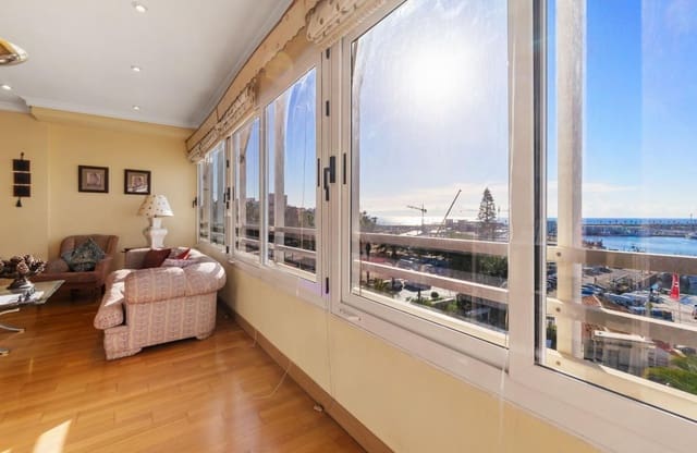 4 chambre Appartement à vendre à Centro - Muelle Pesquero, Torrevieja - 499 000 € (Ref: 9608334)