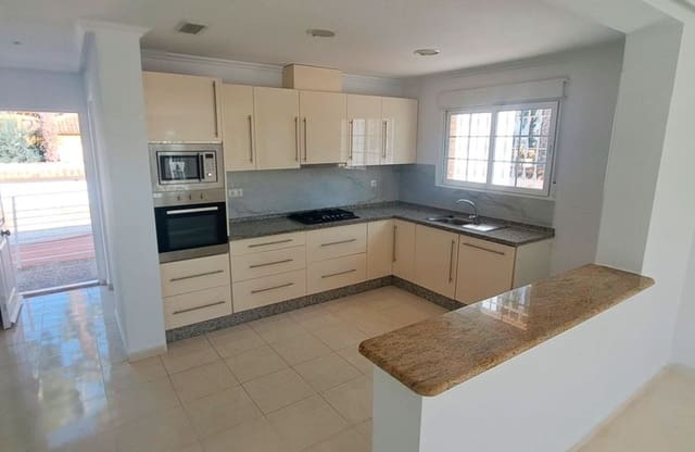 3 bedroom Villa for sale in Catral with pool - € 430,000 (Ref: 9619670)