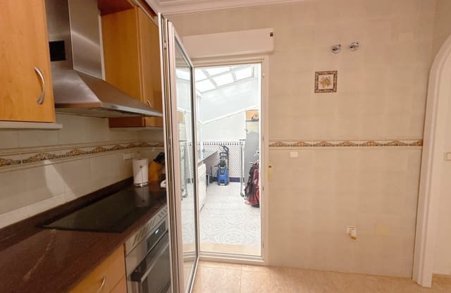 2 soverom Hus til salgs i La Zenia, Orihuela med svømmebasseng - € 249 950 (Ref: 9619672)