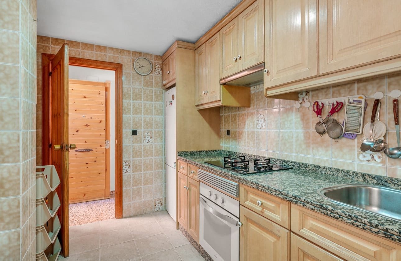 3 camera da letto Appartamento sulla Spiaggia in vendita in Arenales del Sol con piscina - 340.000 € (Rif: 9627507)