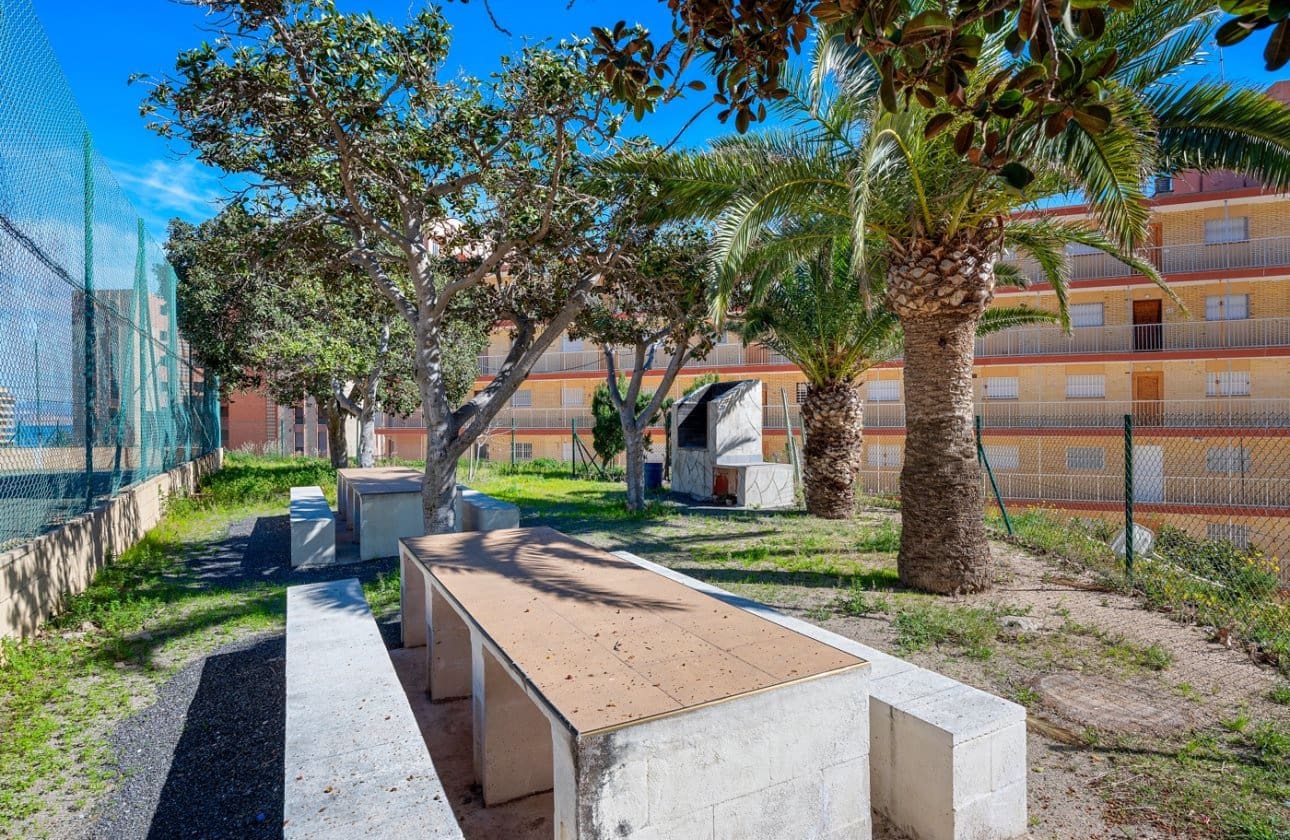 3 camera da letto Appartamento sulla Spiaggia in vendita in Arenales del Sol con piscina - 340.000 € (Rif: 9627507)