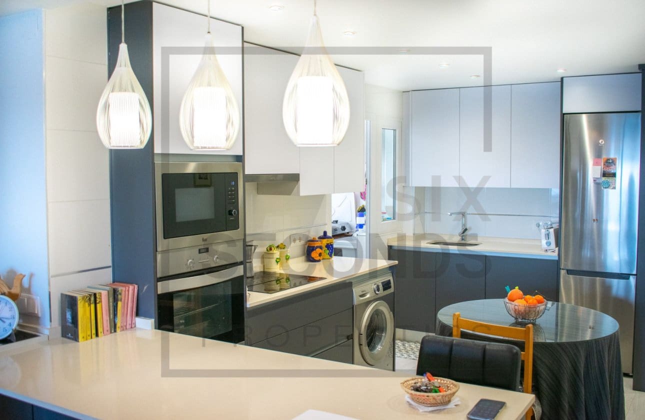 3 quarto Apartamento de Praia para venda em Torrevieja - 325 000 € (Ref: 9627508)