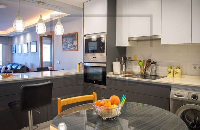 3 quarto Apartamento de Praia para venda em Playa del Cura, Torrevieja - 325 000 € (Ref: 9627508)