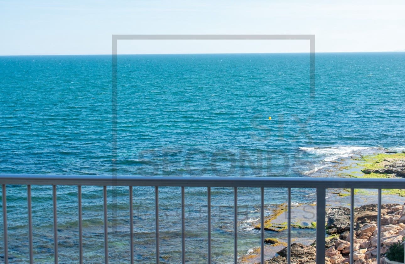 3 quarto Apartamento de Praia para venda em Torrevieja - 325 000 € (Ref: 9627508)