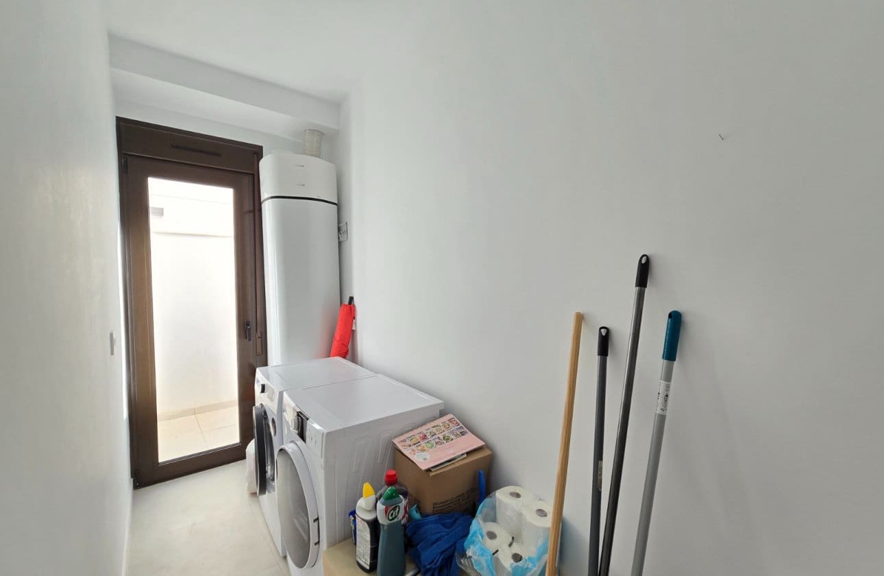 2 makuuhuone Huoneisto myytävänä paikassa Pilar de la Horadada mukana uima-altaan - 279 000 € (Ref: 9627509)