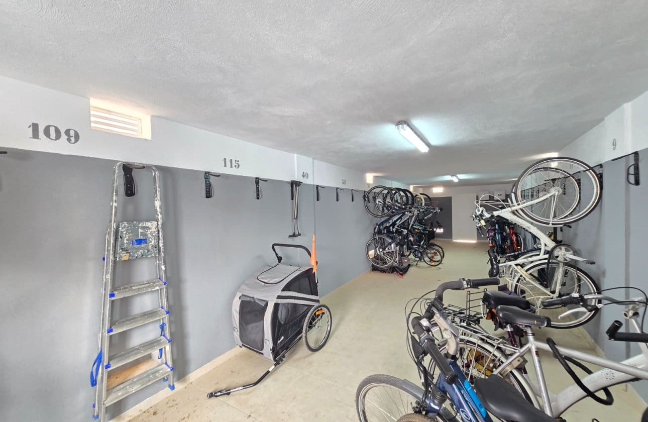 2 makuuhuone Huoneisto myytävänä paikassa Pilar de la Horadada mukana uima-altaan - 279 000 € (Ref: 9627509)