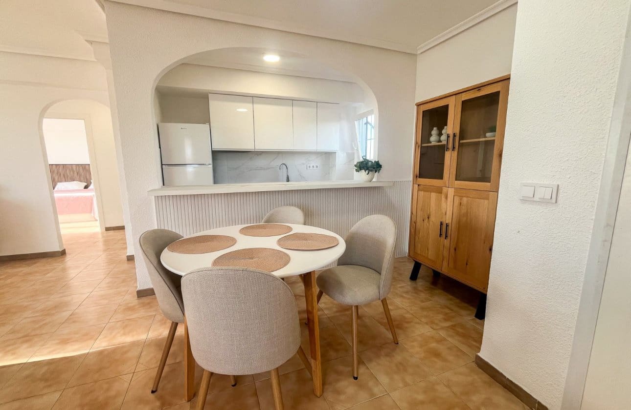 2 soverom Penthouse til salgs i Orihuela Costa - € 247 000 (Ref: 9634622)