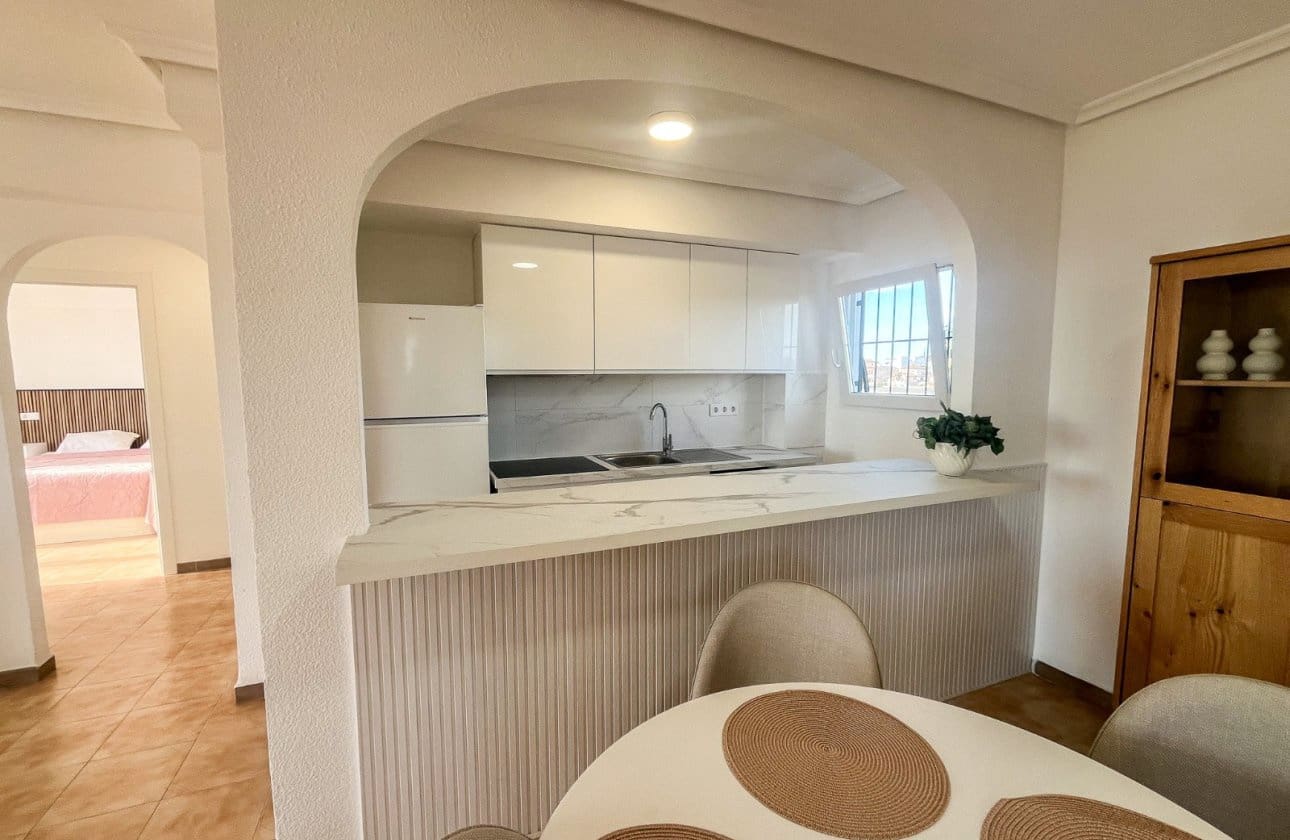 2 soverom Penthouse til salgs i Orihuela Costa - € 247 000 (Ref: 9634622)