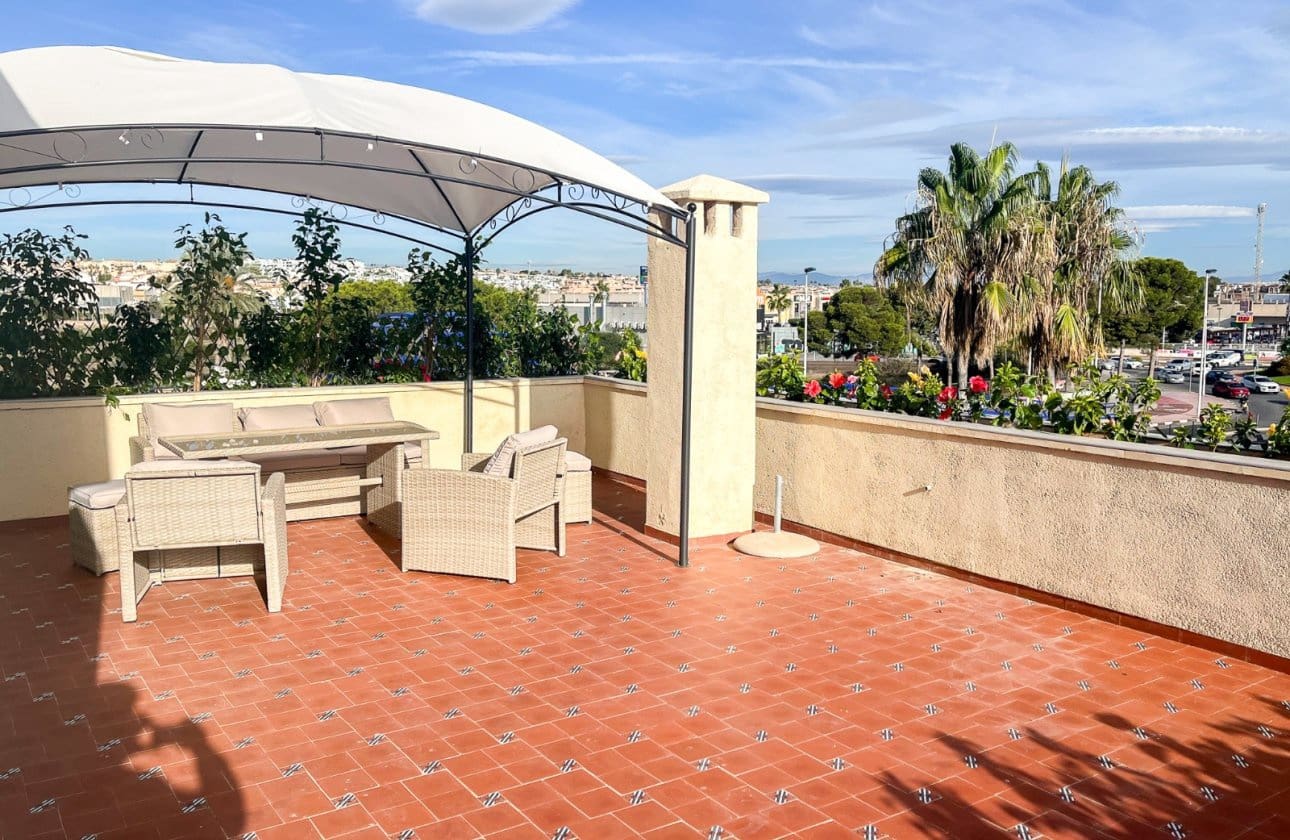 2 soverom Penthouse til salgs i Orihuela Costa - € 247 000 (Ref: 9634622)