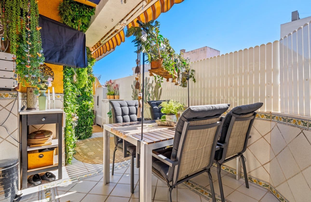 3 soverom Penthouse til salgs i Torrevieja - € 260 000 (Ref: 9634623)