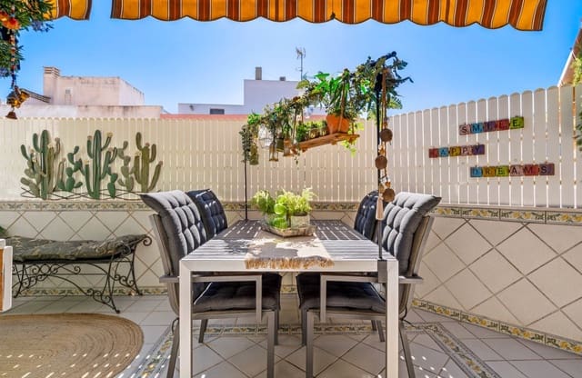 Ático de 3 habitaciones en Centro - Muelle Pesquero, Torrevieja en venta - 260.000 € (Ref: 9634623)