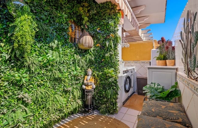 Ático de 3 habitaciones en Centro - Muelle Pesquero, Torrevieja en venta - 260.000 € (Ref: 9634623)