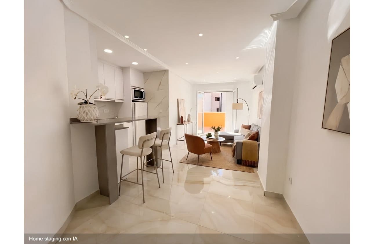 2 bedroom Penthouse for sale in Torrevieja - € 198,900 (Ref: 9634625)