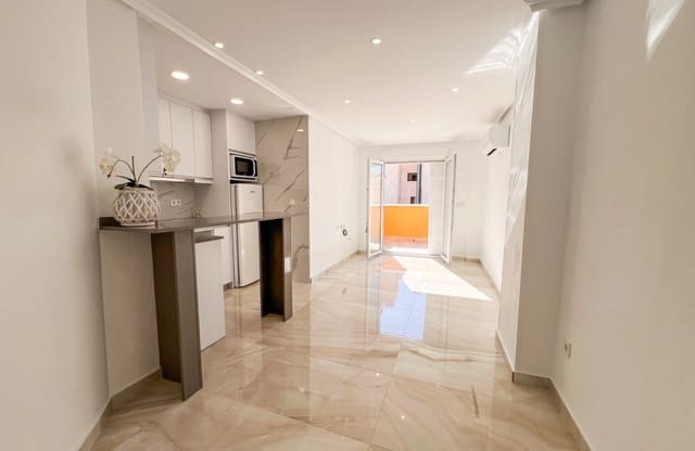 2 camera da letto Attico in vendita in Puerto Deportivo, Torrevieja - 198.900 € (Rif: 9634625)