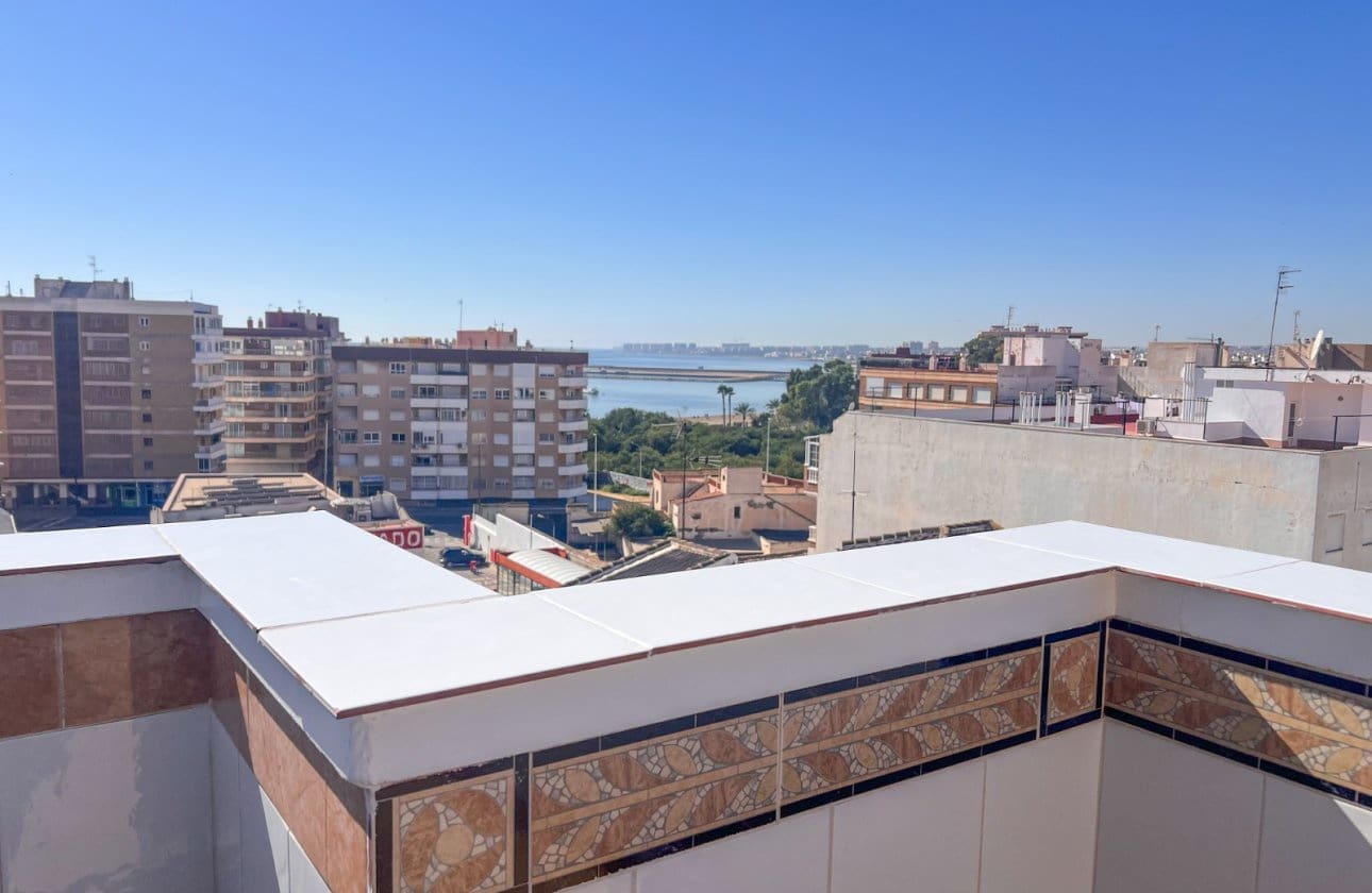 3 slaapkamer Penthouse te koop in Torrevieja - € 265.000 (Ref: 9634626)