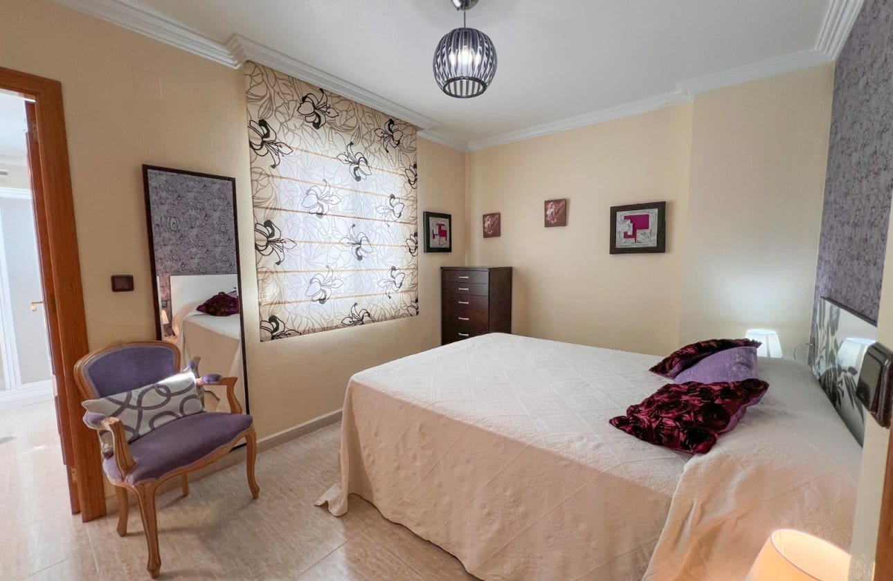 3 slaapkamer Penthouse te koop in Torrevieja - € 265.000 (Ref: 9634626)