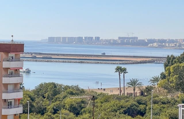 3 slaapkamer Penthouse te koop in Puerto Deportivo, Torrevieja - € 265.000 (Ref: 9634626)