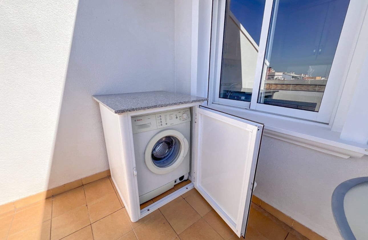 3 slaapkamer Penthouse te koop in Torrevieja - € 265.000 (Ref: 9634626)