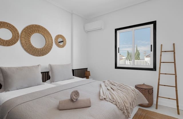 2 soverom Bungalow til salgs i Ciudad Quesada, Rojales med svømmebasseng - € 179 000 (Ref: 9640376)