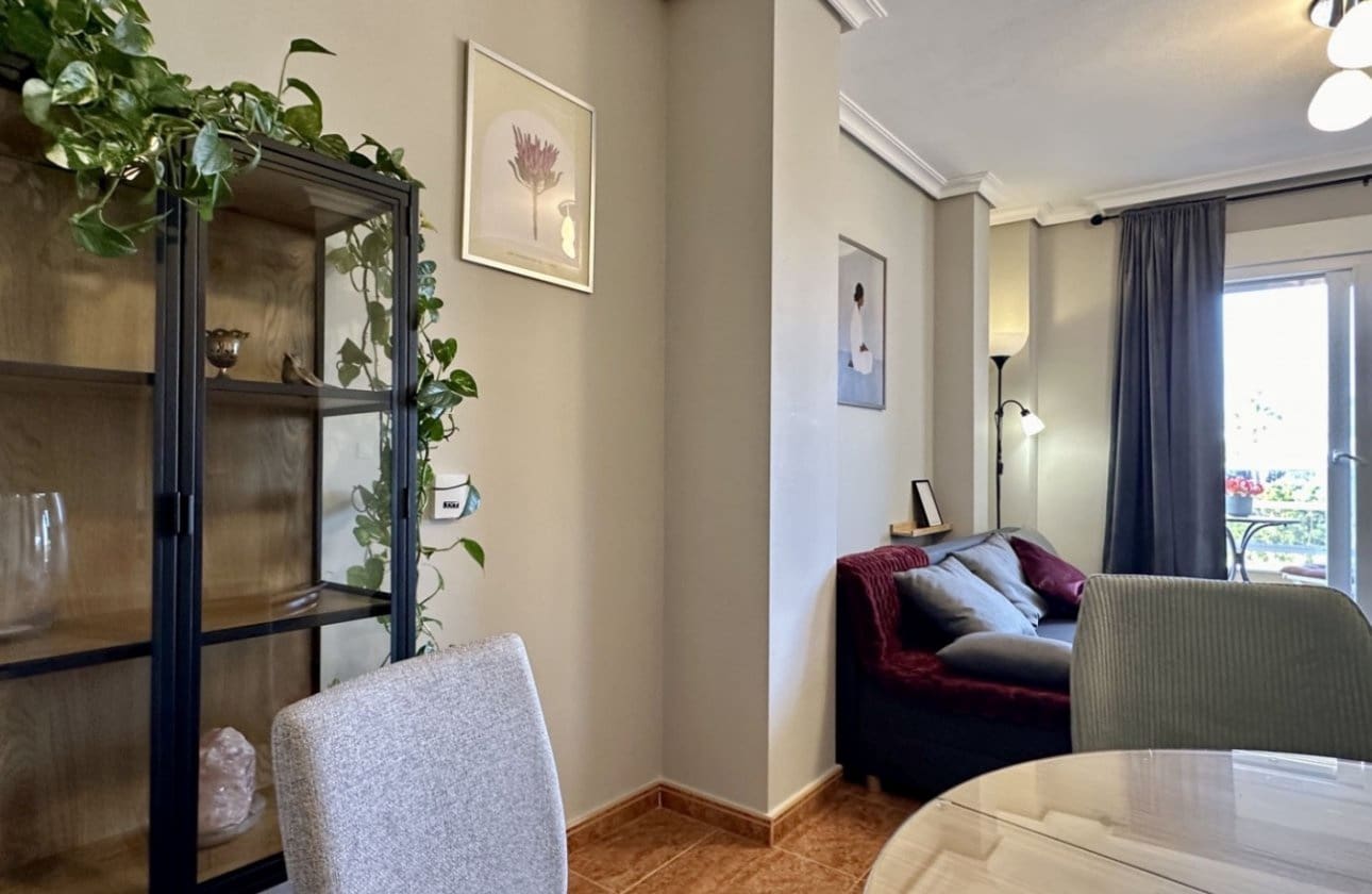 Apartamento de 1 habitación en Torrevieja en venta - 139.000 € (Ref: 9640377)