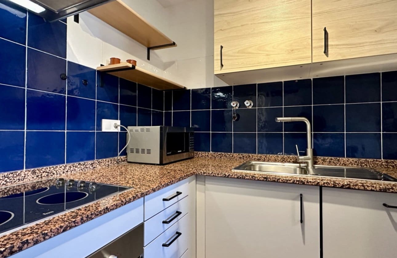 Apartamento de 1 habitación en Torrevieja en venta - 139.000 € (Ref: 9640377)