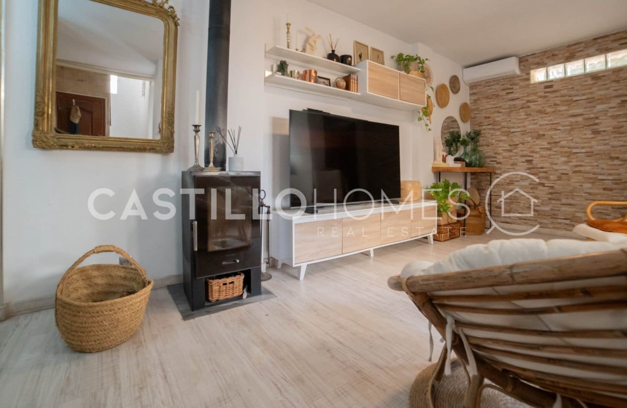 3 sovrum Lägenhet till salu i Torrevieja med pool - 190 000 € (Ref: 9649771)