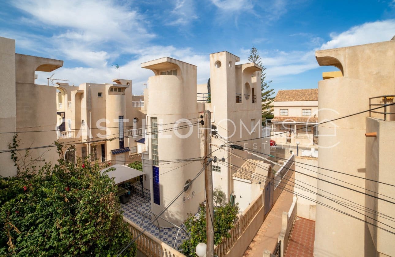 3 sovrum Lägenhet till salu i Torrevieja med pool - 190 000 € (Ref: 9649771)