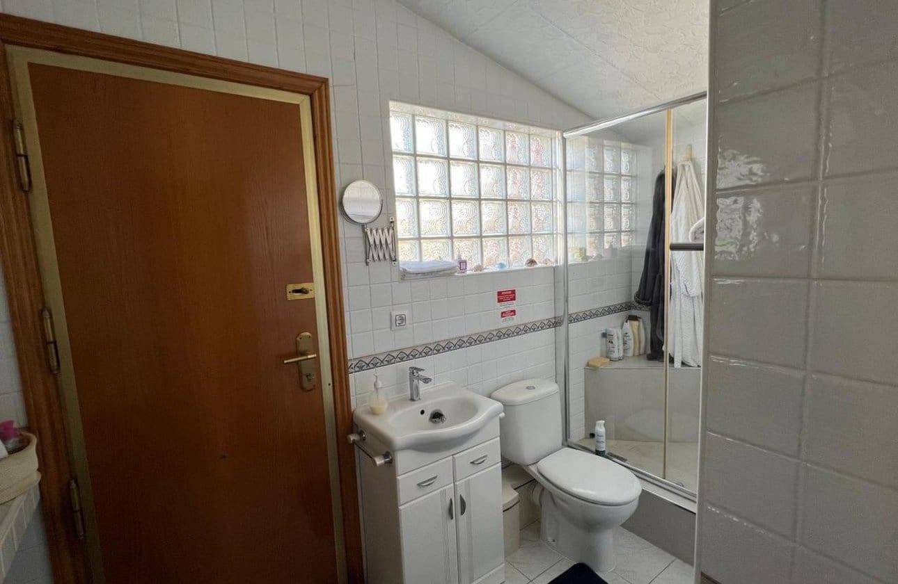 3 soverom Villa til salgs i Cabo Roig med svømmebasseng - € 790 000 (Ref: 9649772)