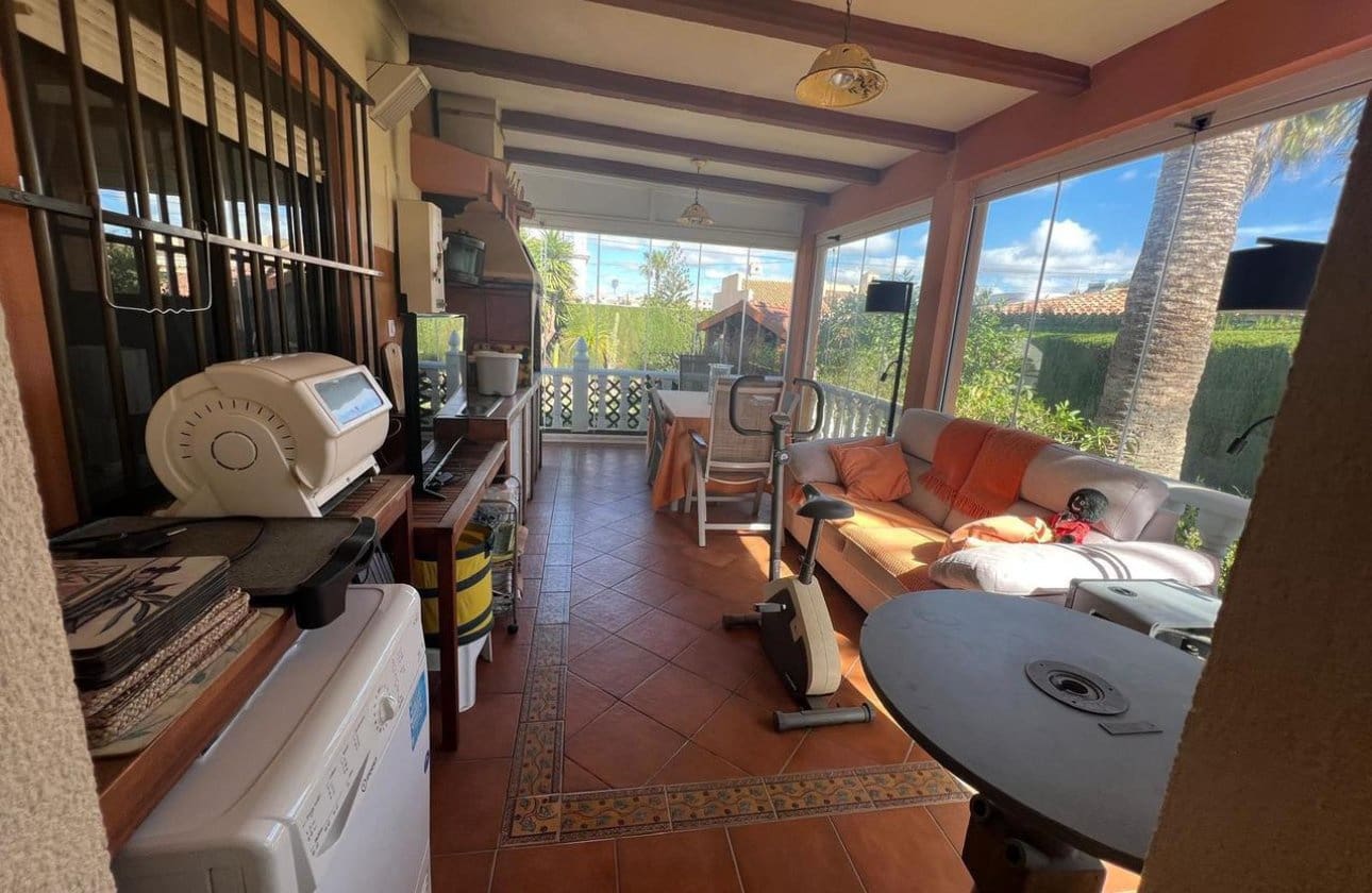 3 soverom Villa til salgs i Cabo Roig med svømmebasseng - € 790 000 (Ref: 9649772)