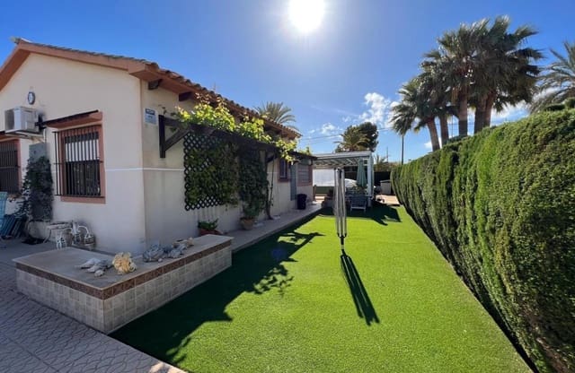 3 soverom Villa til salgs i Cabo Roig, Orihuela med svømmebasseng - € 790 000 (Ref: 9649772)