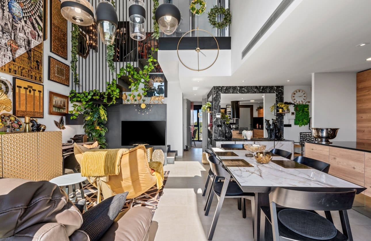 3 Zimmer Penthouse zu verkaufen in Villamartin mit Pool - 639.000 € (Ref: 9649774)