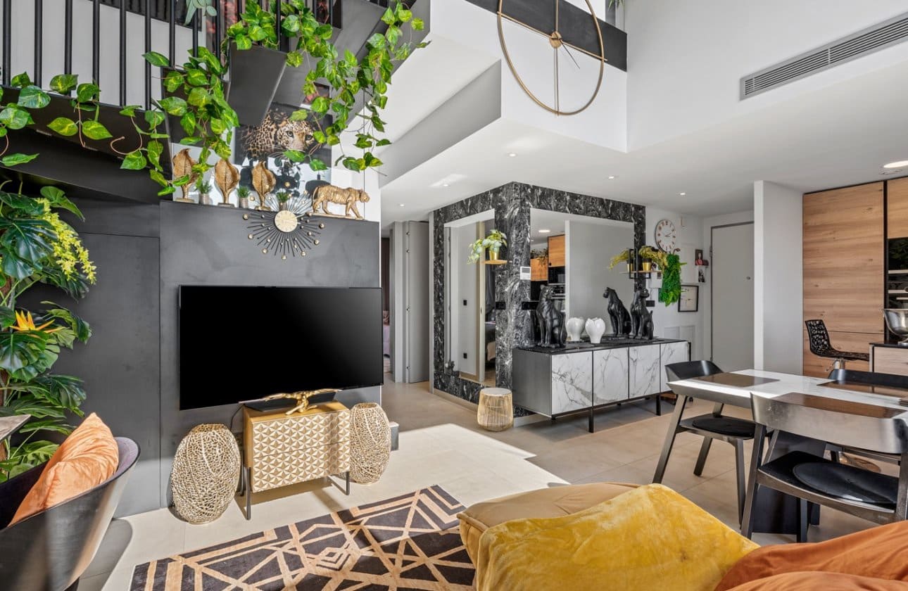 3 Zimmer Penthouse zu verkaufen in Villamartin mit Pool - 639.000 € (Ref: 9649774)